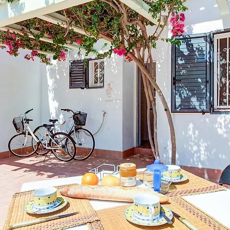 Дом отдыха Bungalow Almadrava